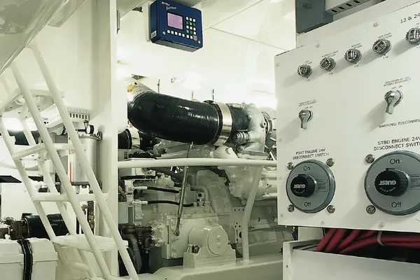 Lo mínimo que necesitas saber sobre la electricidad en tu barco